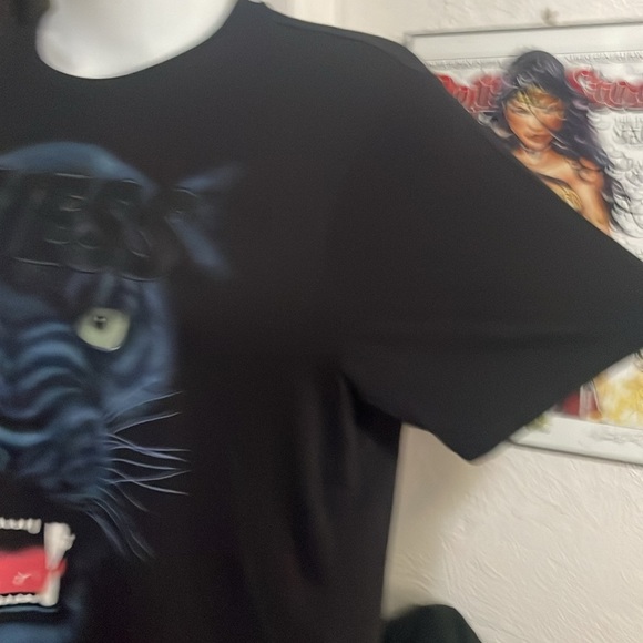 Guess Perrie XL Black Panther Graphic T-Shirt tee - Picture 3 of 7